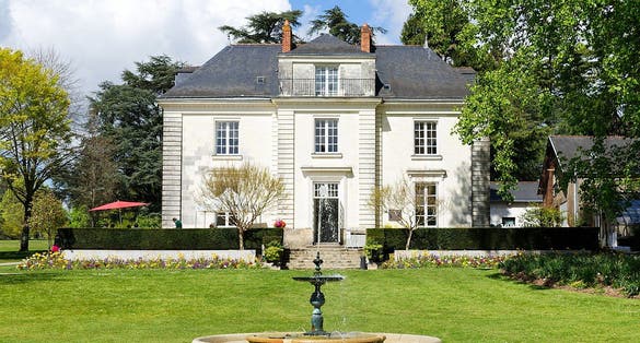 photo of the park Manor at Parc de Procé in Nantes, France.