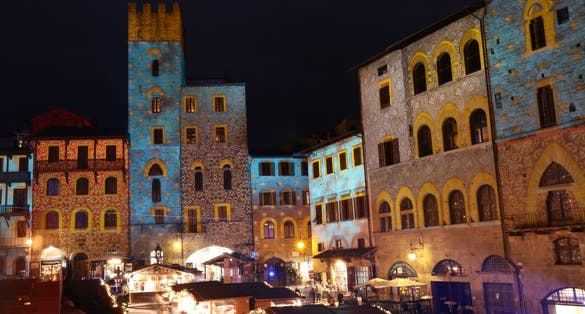 photo of view of Arezzo, Piazza Grande with Christmas decorations, Arezzo, Italy.