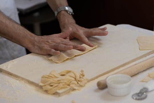 20+ Rome Sight & Cooking Class: Fettuccine, Ravioli, and Tiramisu