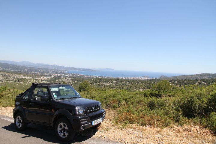Drive a Cabriolet from Marseille to Cassis La Ciotat 