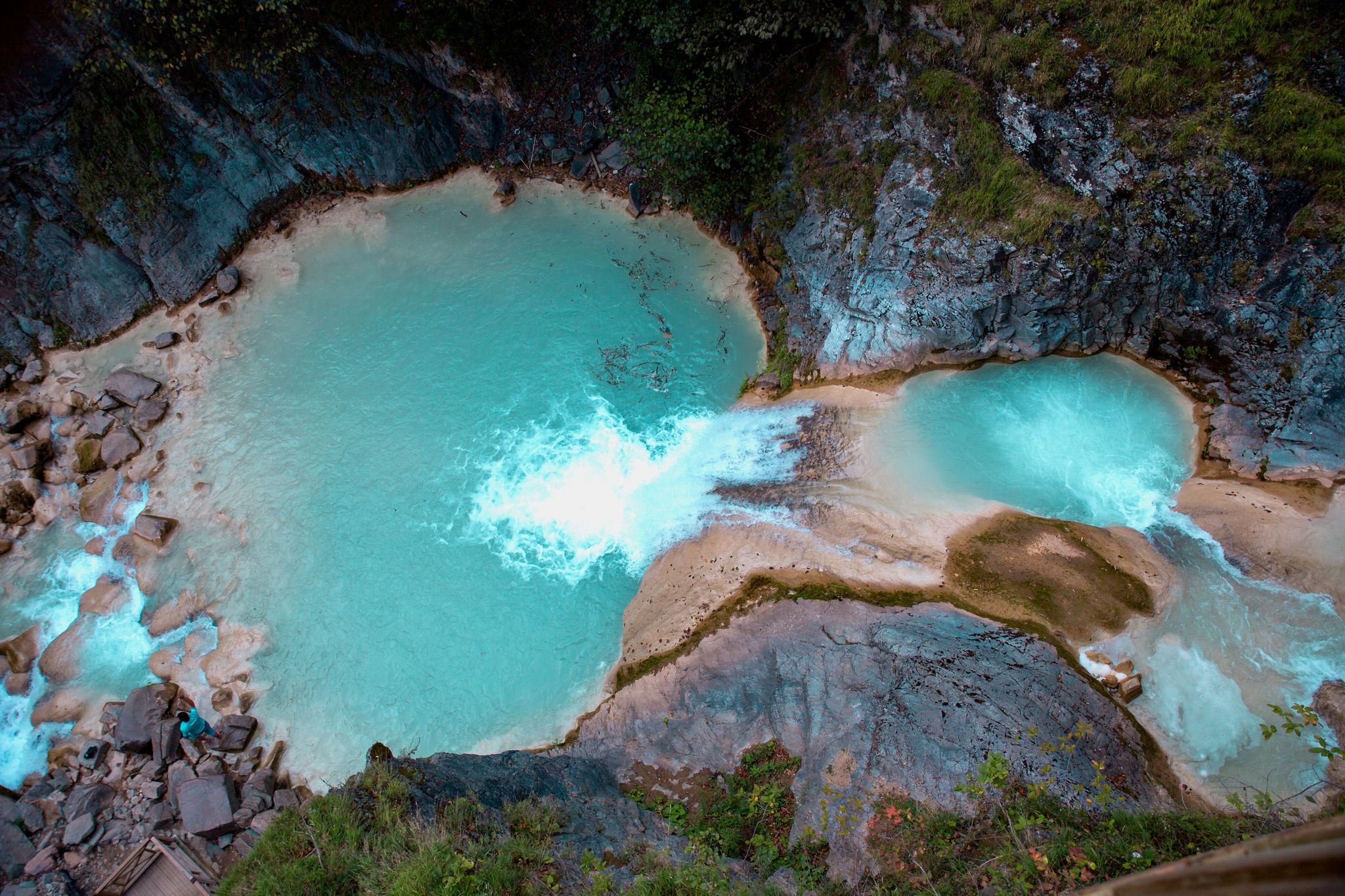 Photo of blue Lake located in the quaint city of Giresun, Turkey.