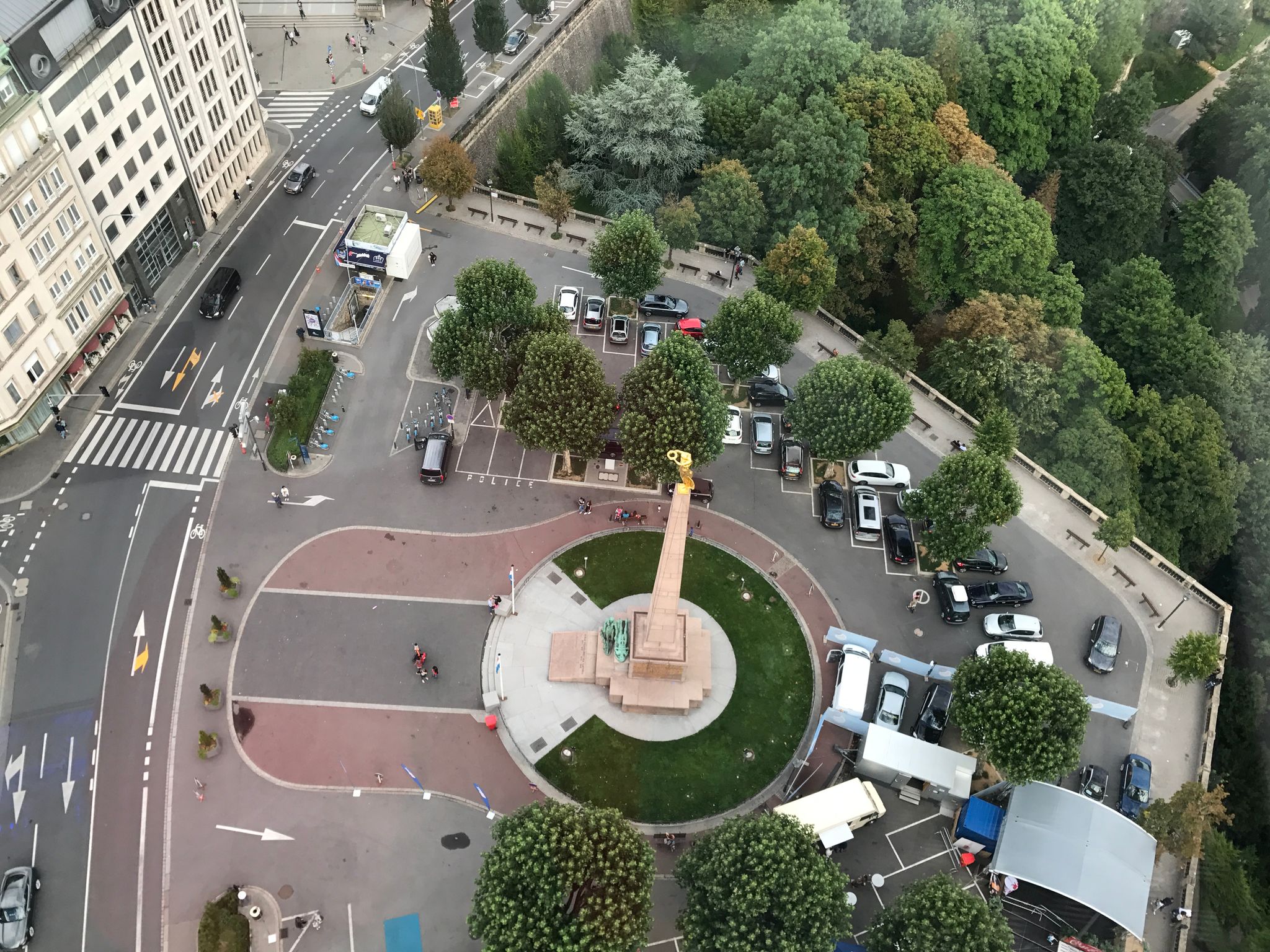 photo of aerial view on the famous gëlle fra in Luxembourg.