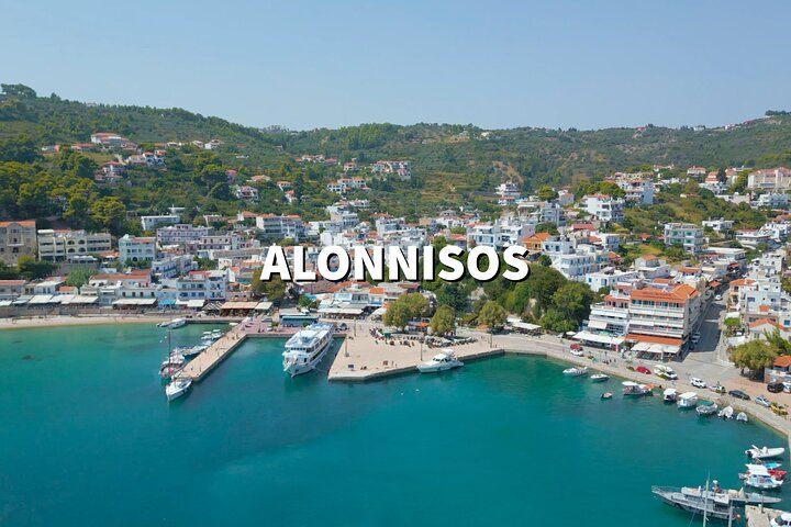Island Hopping from Skiathos