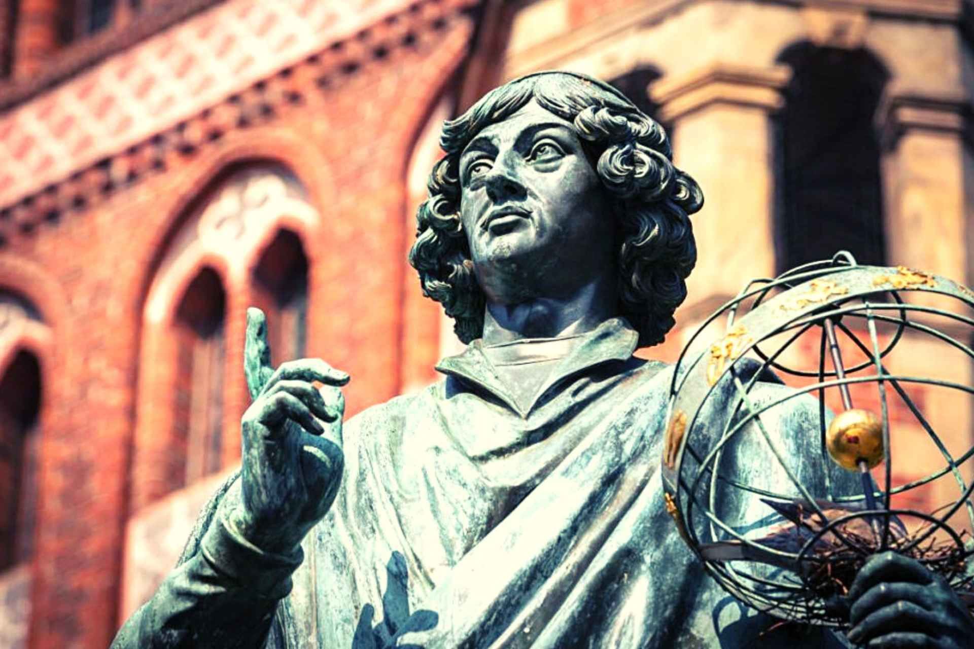 Small-Group Tour from Warsaw to Torun with Lunch