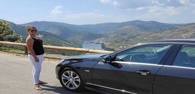 Douro Valley All-Inclusive Day Tour from Pinhão
