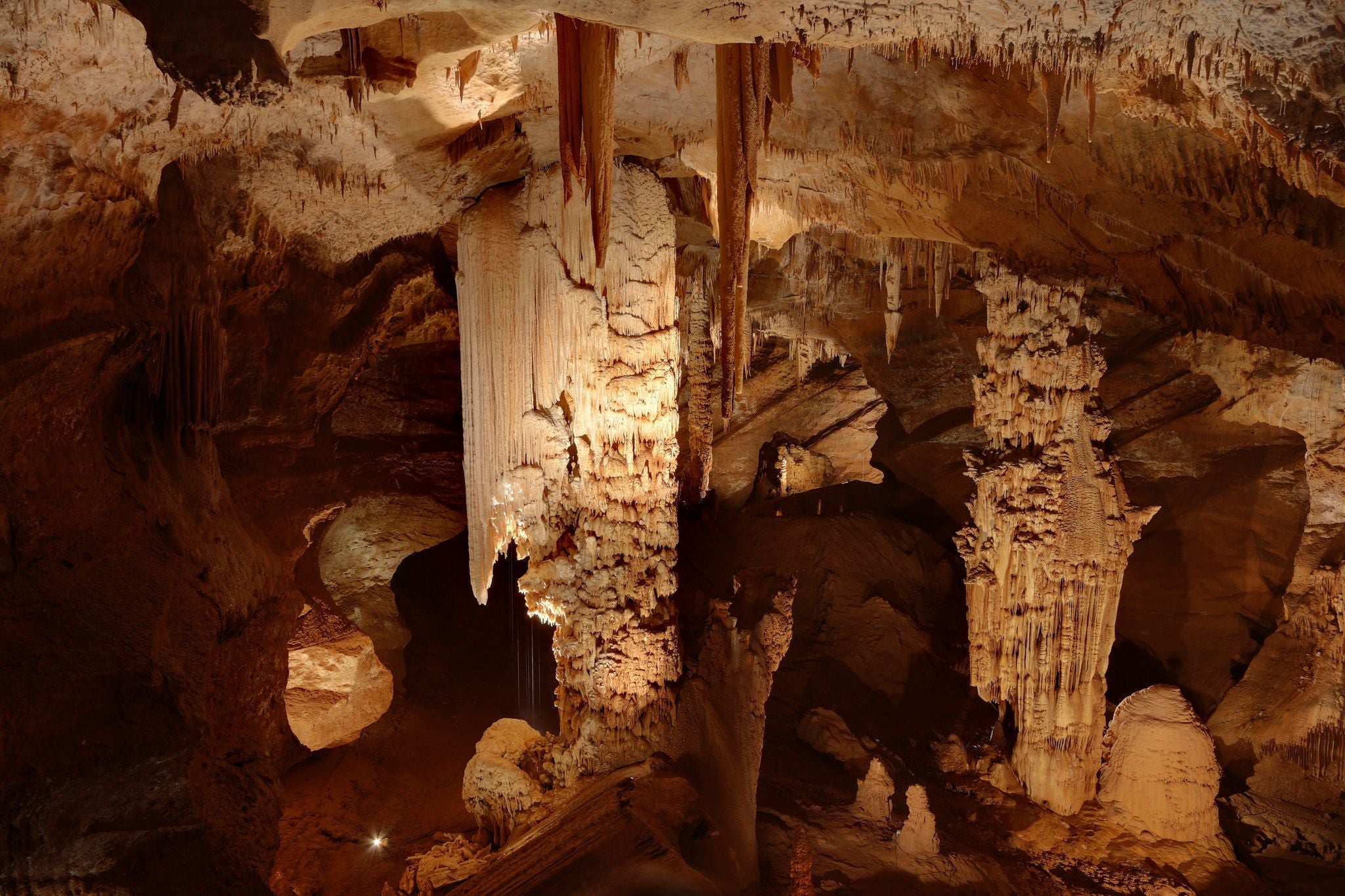The second red chamber of Orgnac cave