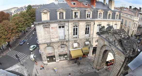 photo of an aerial view of Porte Dijeaux in Bordeaux, France.