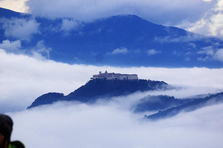 Footprints on the Battlefield Trails of Monte Cassino