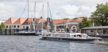 Haarlem: 50 minutes Boat Cruise