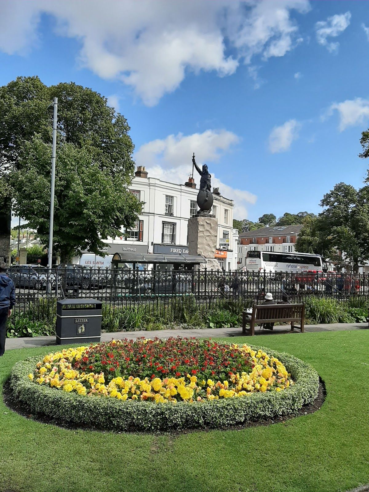 King Alfred the Great - Statue, Winchester, Hampshire, South East England, England, United Kingdom