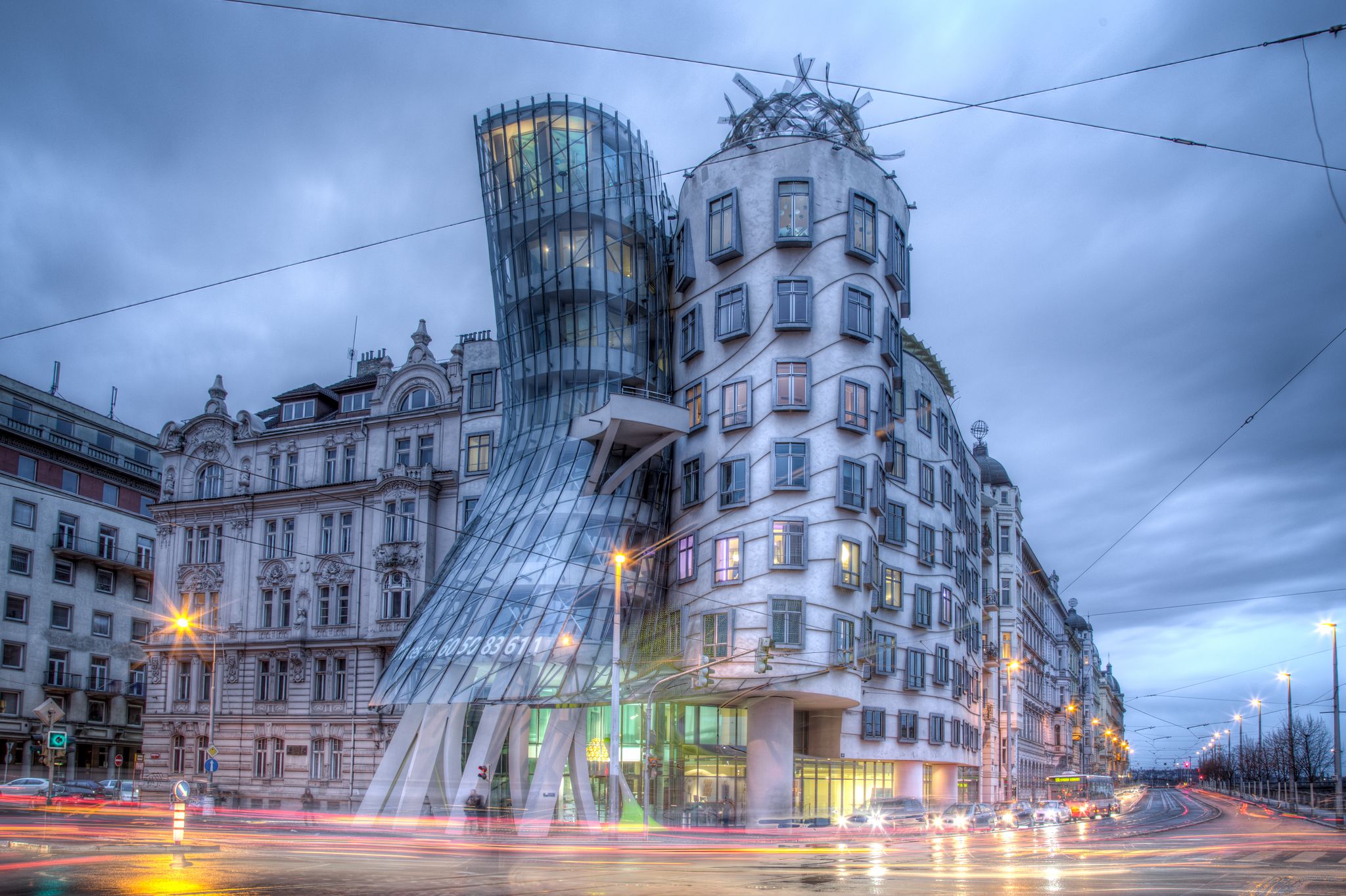 Dancing House Prague.jpg