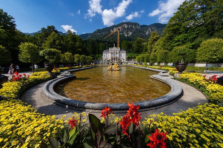 Neuschwanstein and Linderhof Castle Small-Group Premium All-Inc Tour from Munich