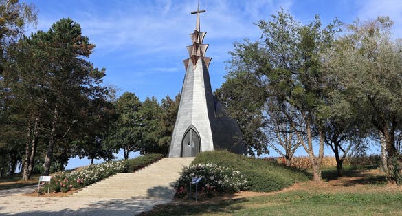 Boldogasszony kápolna chapel near Gébárti-tó lake in Zalaegerszeg, Hungary