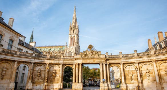 Photo of Cityscape view on the old town with Saint Epvre cathedral in Nancy city, France.