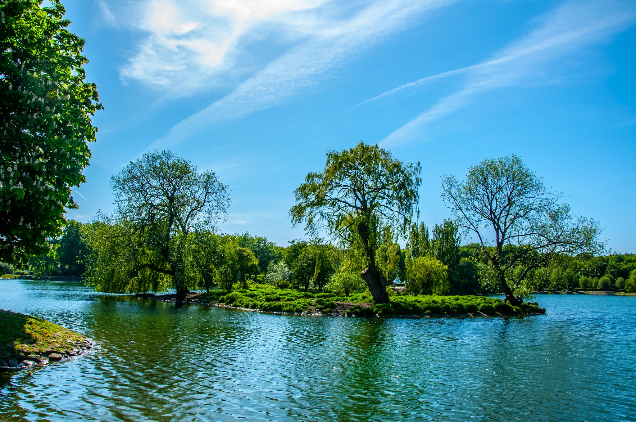 The beautiful landscape of the Pildammsparken lake in the city of Malmo