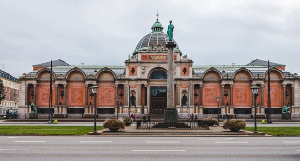 Photo of Ny Carlsberg Glyptotek building and column in Copenhagen, Denmark.