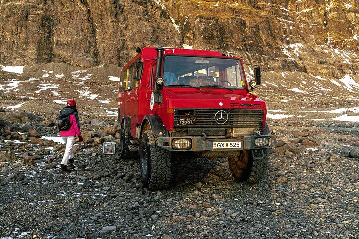 Treasure Iceland - Ice Cave Discovery