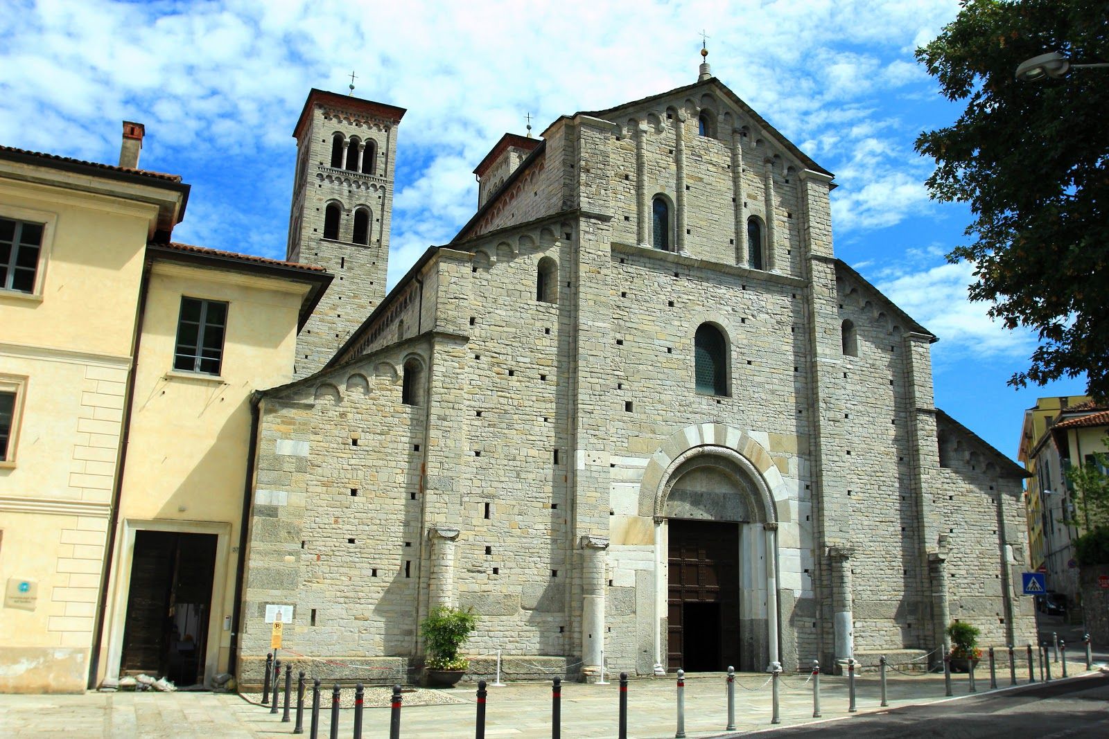 Basilica of Saint Abundius, Como, Lombardy, Italy