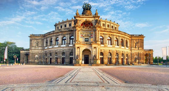 Photo of Dresden opera theatre, front view.