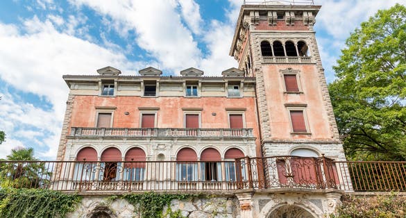 Photo of Villa Toeplitz is on a hill east of Sant Ambrogio of Varese, Italy.