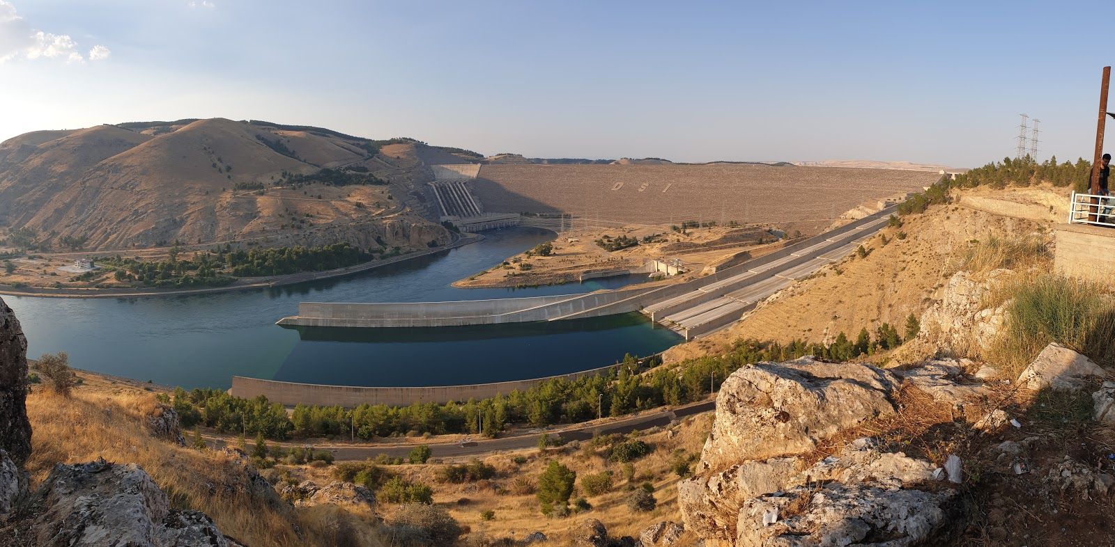 Ataturk Dam Vista Point, Dutluca Mahallesi, Bozova, Şanlıurfa, Southeastern Anatolia Region, Turkey