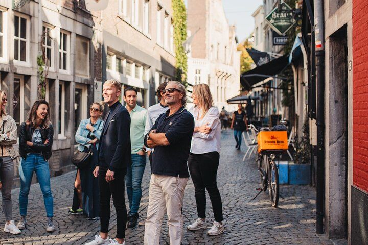 Maastricht Highlights Tour with an official Maastricht Guide