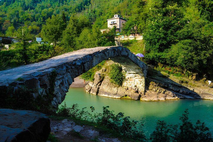 Mountain Adjara Private Tour with Traditional Georgian Feast