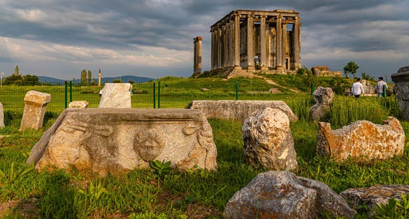 photo of view of Aizanoi antique city. zeus temple Kütahya.