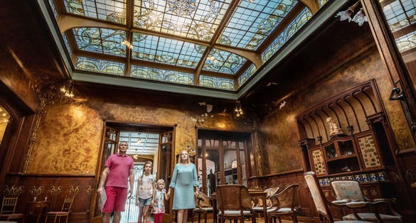 Photo of Maison Losseau.