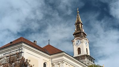 photo of the view of the Co-Cathedral of the Ascension of the Lord, Kecskemé, Hungary.
