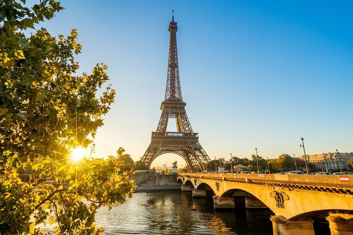 Deluxe Paris Shore Excursion from Le Havre with Seine Cruise