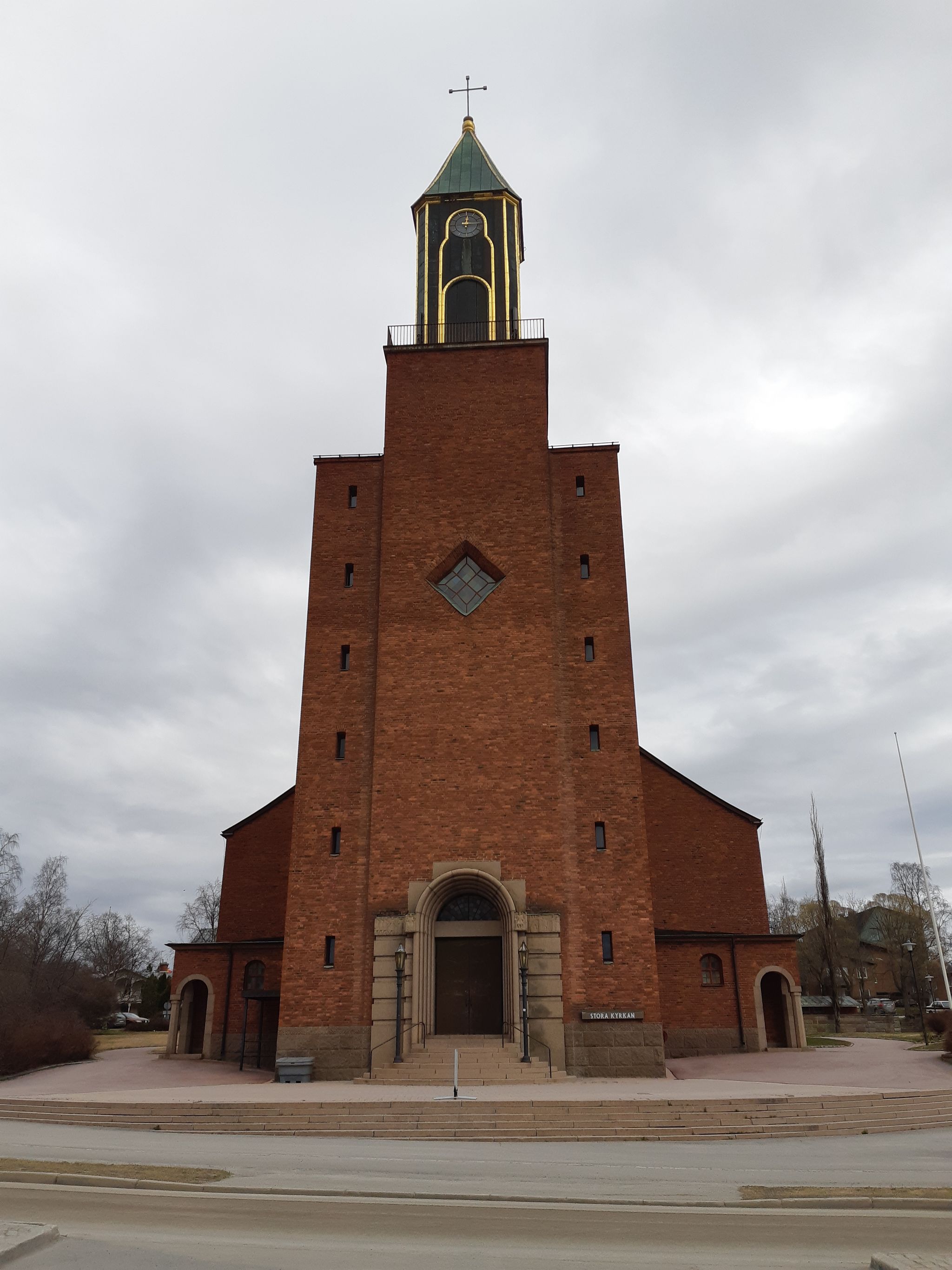 photo of close shot of Stora kyrkan church (Great Church) in Ostersund, Sweden.