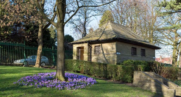 Photo of gardens in Beaumont Park, Huddersfield, England.