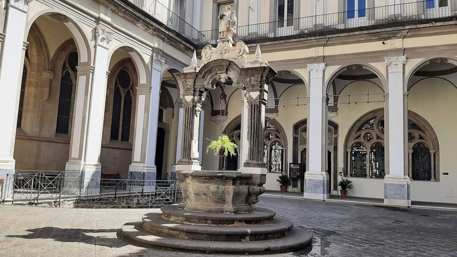 Napoli Sotterranea Percorso Ufficiale, Municipalità 4, Naples, Napoli, Campania, Italy