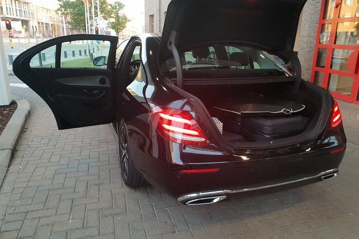 Taxi DE Brussels to Zaventem Airport