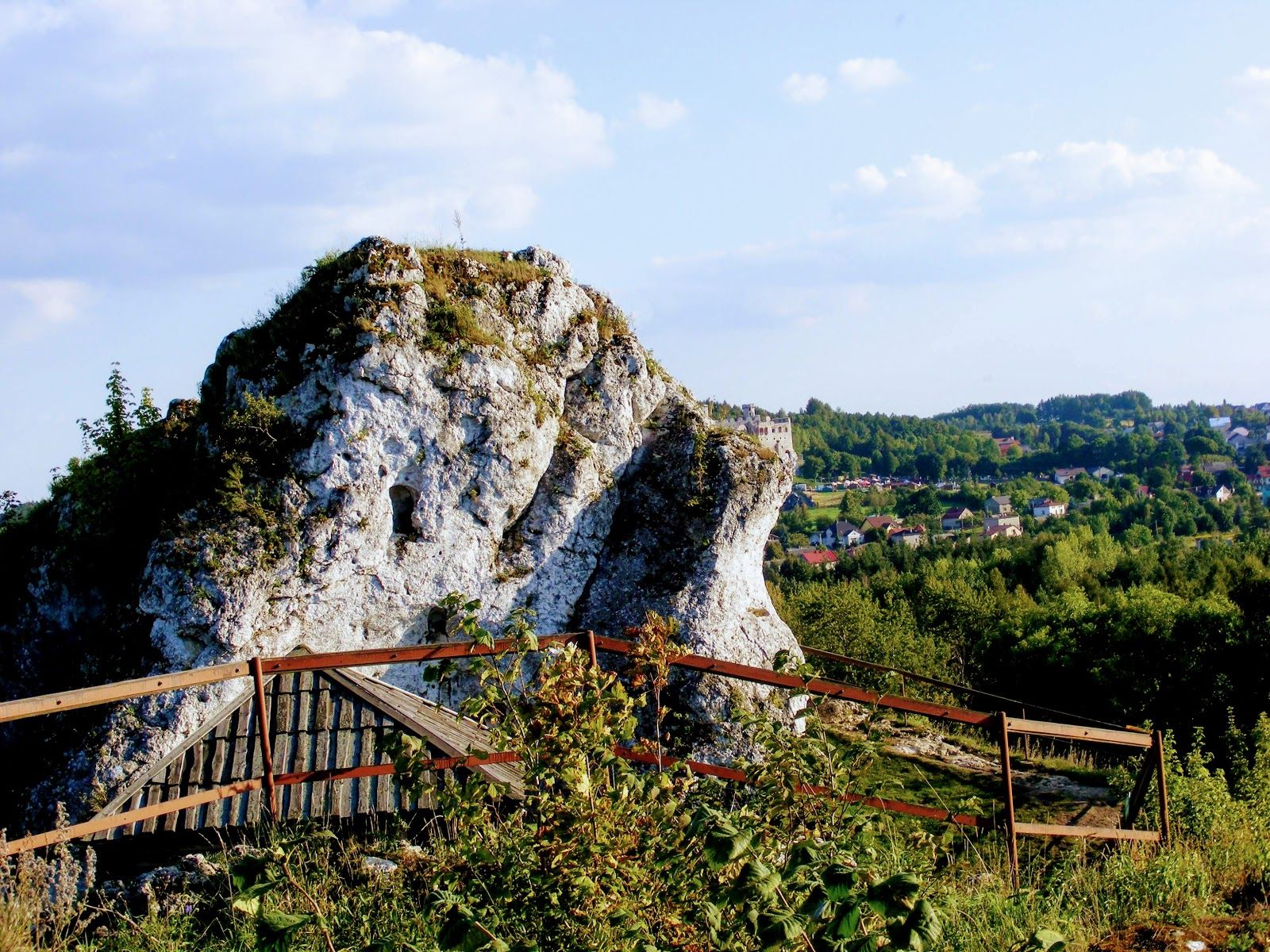 Castle on the Mount Birów, Podzamcze, gmina Ogrodzieniec, Zawiercie County, Silesian Voivodeship, Poland