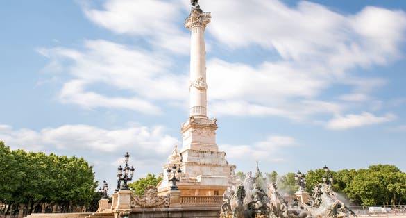 photo of Monument aux Girondins at morning in Bordeaux, France.