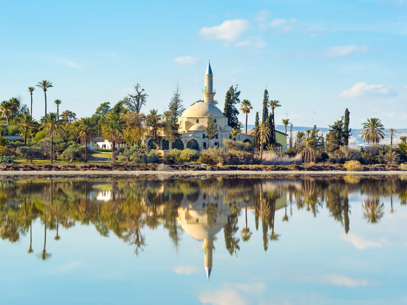 Hala Sultan Tekke 2 (1) (1).jpg