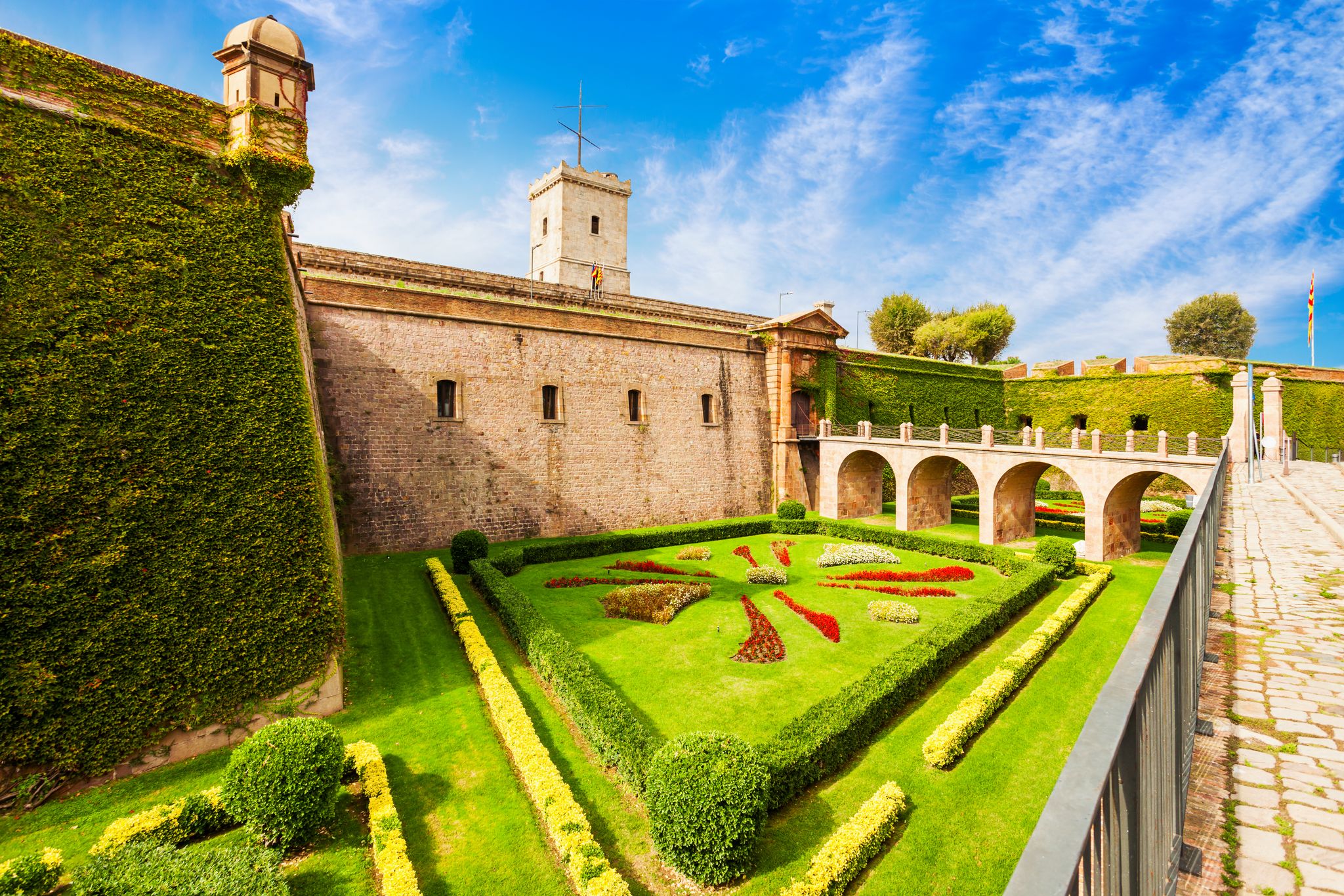 photo of Montjuic Castle or Castell de Montjuic or Castillo de Montjuich is a military fortress on Montjuïc hill in Barcelona , Spain.