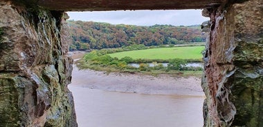 El Tour del Valle del Bardo Errante o el Tour de la Bahía de Swansea. 