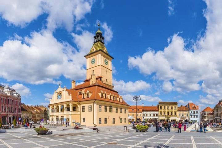 Transylvania and Dracula Castle Full-Day Tour  from Bucharest