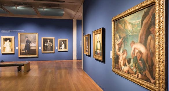 Photo of the interior of Manchester Art Gallery, UK.