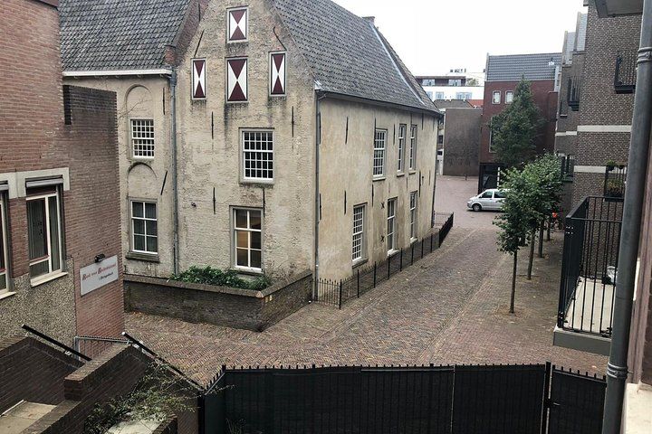 e-Scavenger hunt Den Bosch: Explore the city at your own pace