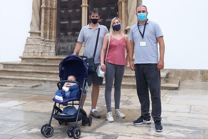 Guided tour of the University and city of Coimbra.