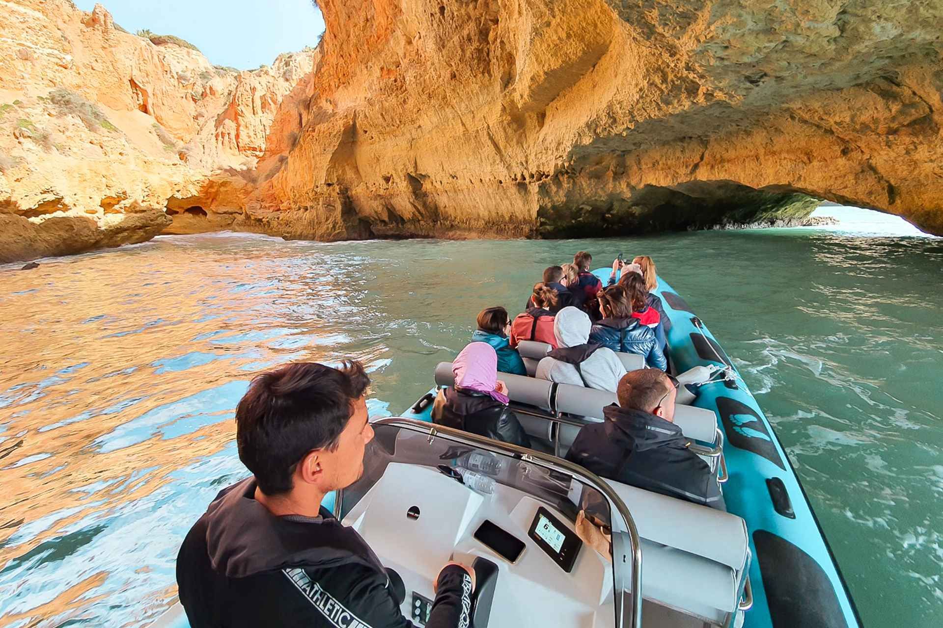Portimão: Benagil Cave and Praia de Marinha Boat Tour