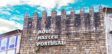 Full-Day Braga & Guimarães Guided Semi-Private Tour with Lunch from Porto