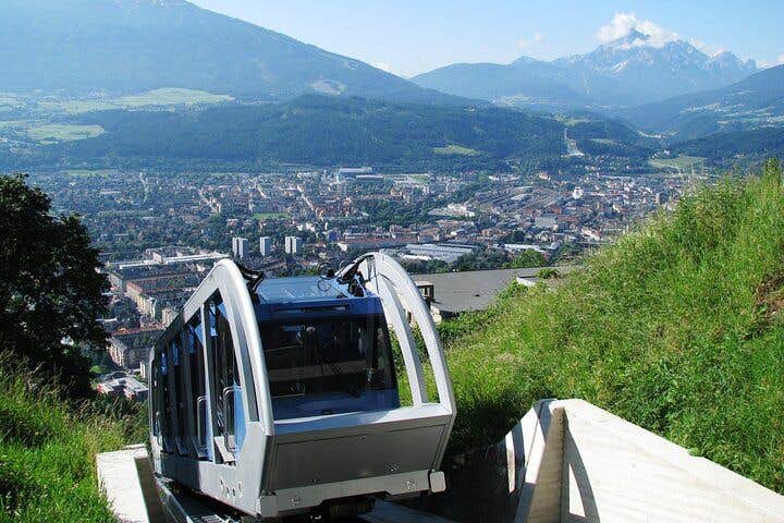 Innsbruck: Hungerburg Funicular Roundtrip Ticket