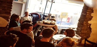 Brewery Tour Düsseldorf in English (inc. 3 beer)