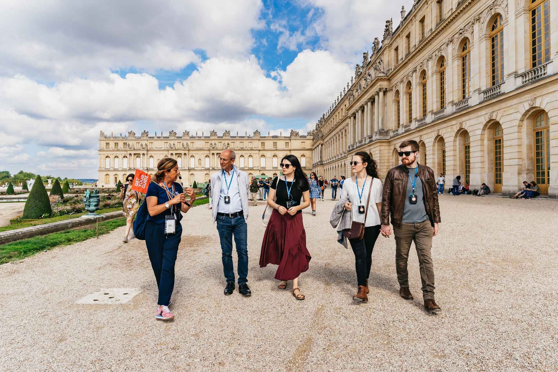 Versailles: Palace Tour & Gardens with Optional Full Access