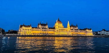 Budapest: City Highlights Sightseeing Cruise